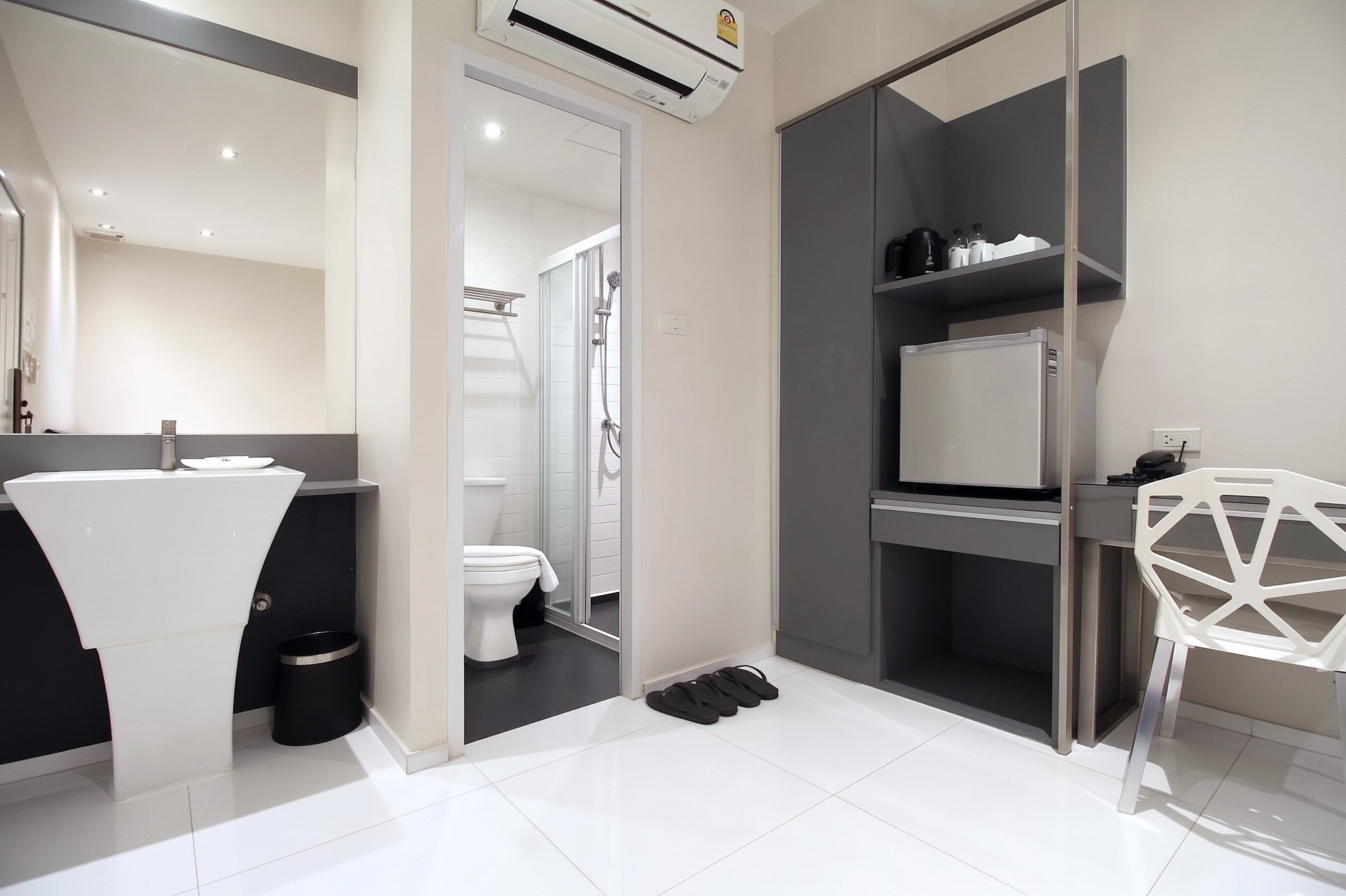 Cubic Double Studio