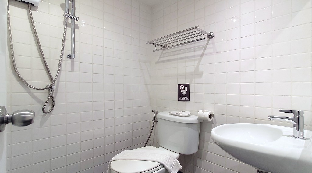 Cubic Twin Studio ( No window)