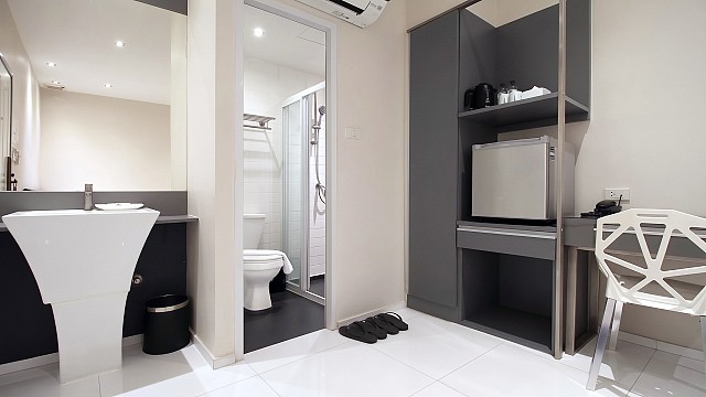 Cubic Double Studio ( No window)